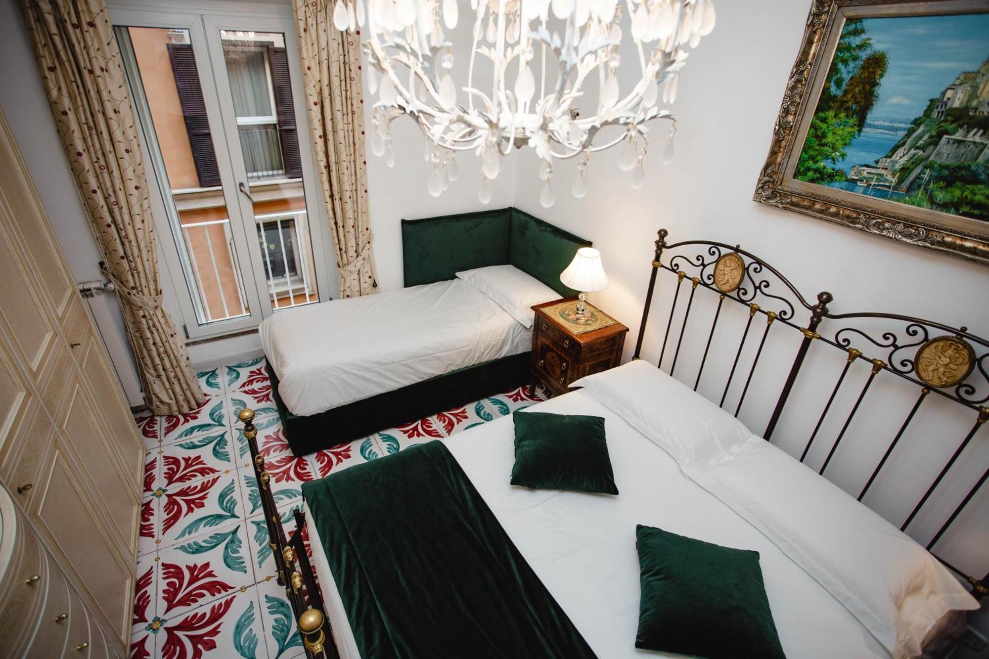 Delfini Trevi House Hotel Roma Exterior foto